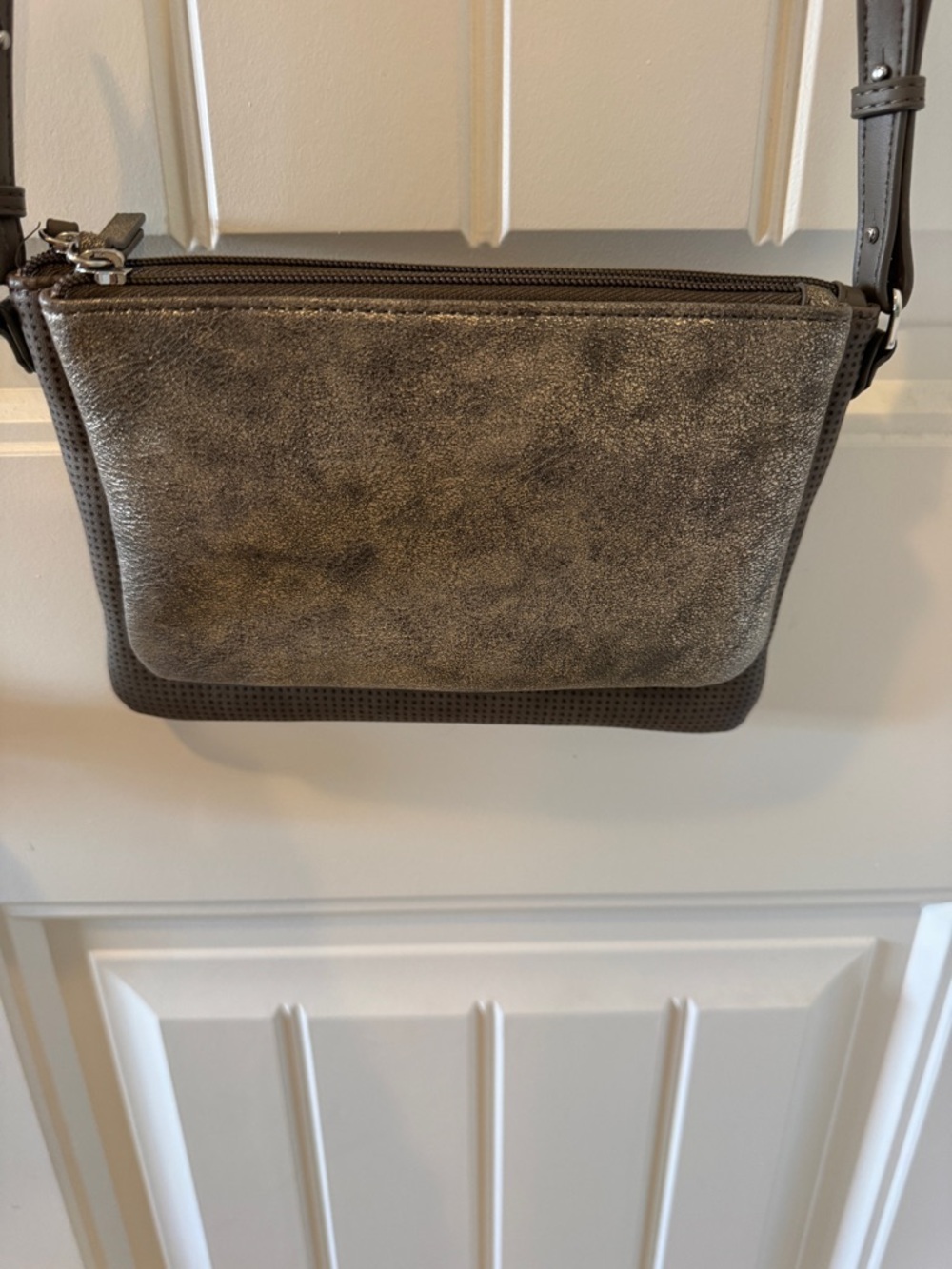 Stella & Dot Metallic Gray Textured Crossbody